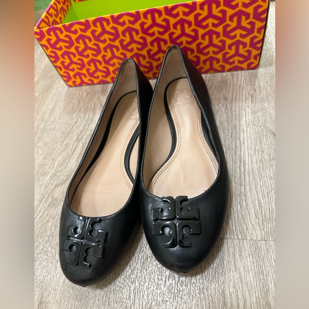 Tory Burch flats